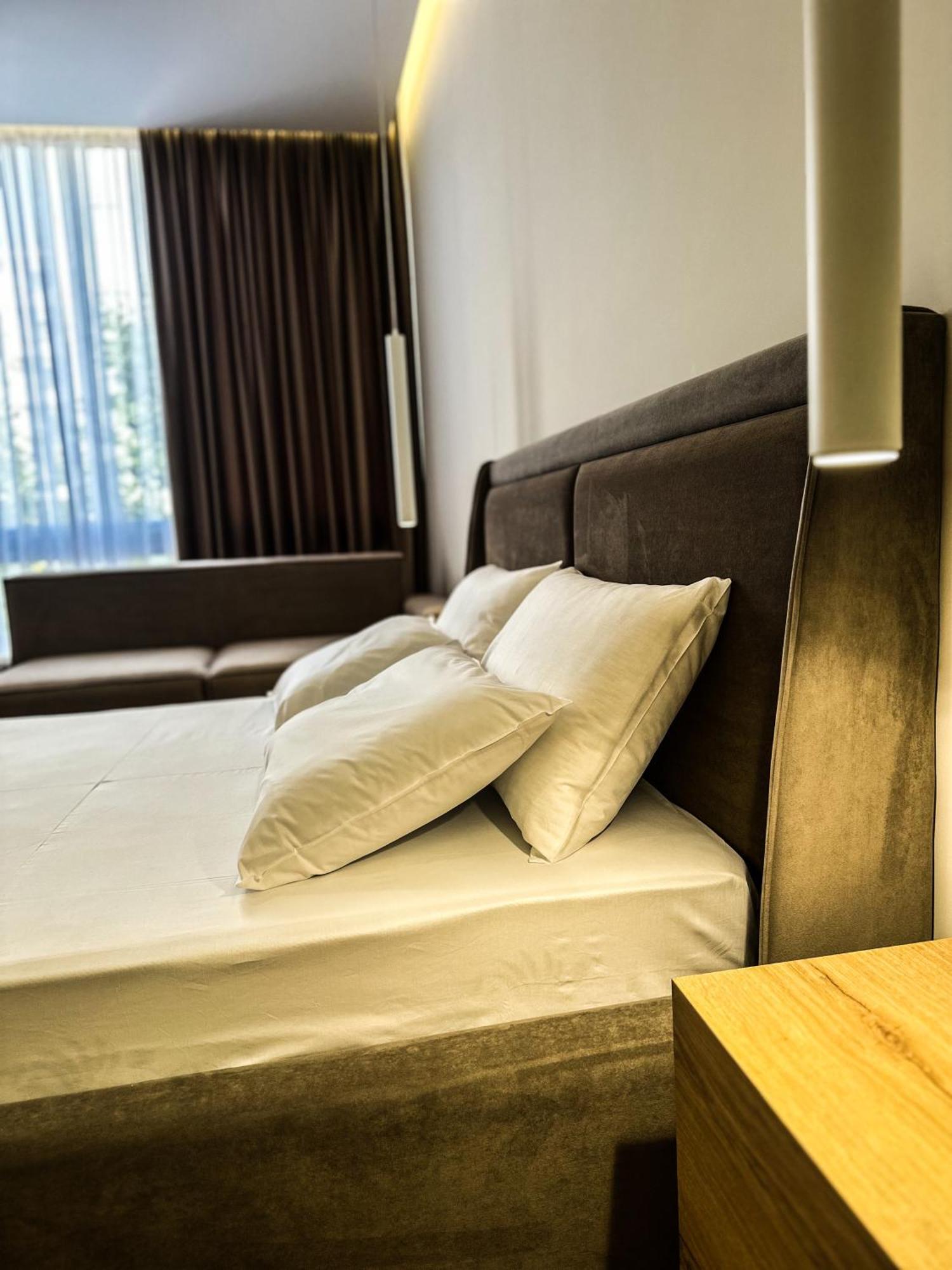 Alexander Rooms & Apartments Dıraç Dış mekan fotoğraf