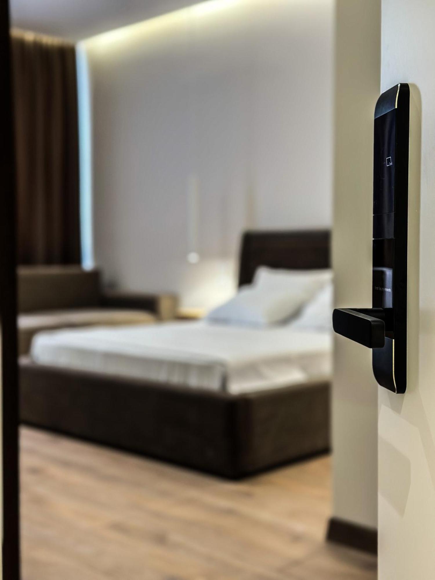 Alexander Rooms & Apartments Dıraç Dış mekan fotoğraf