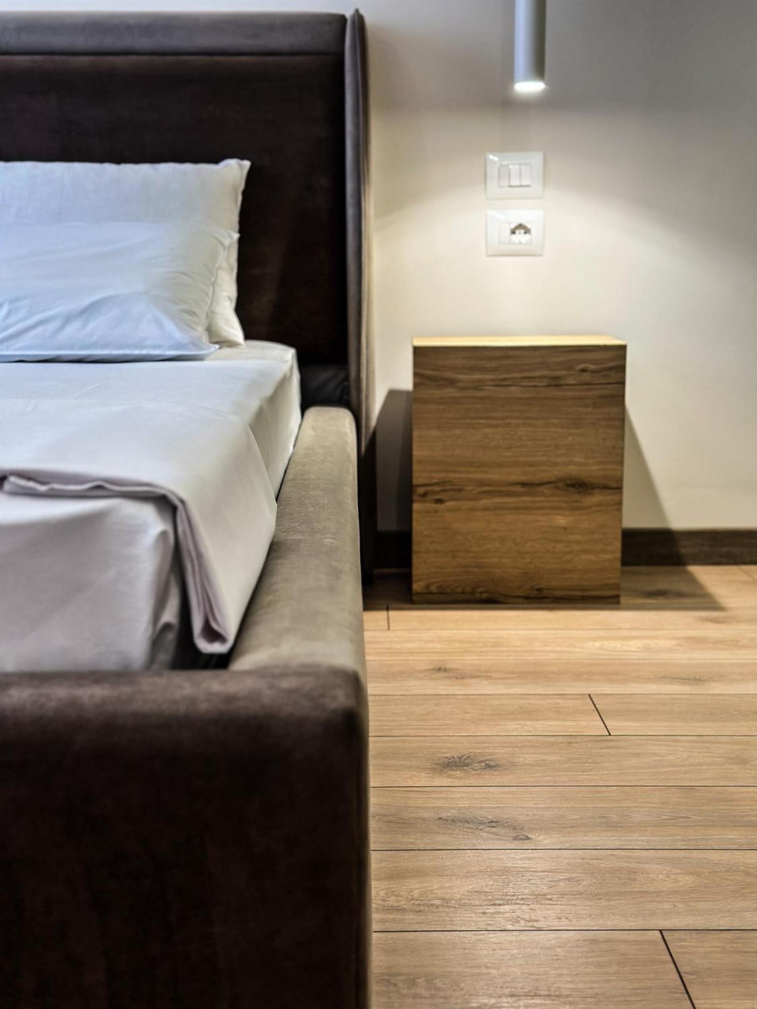Alexander Rooms & Apartments Dıraç Dış mekan fotoğraf
