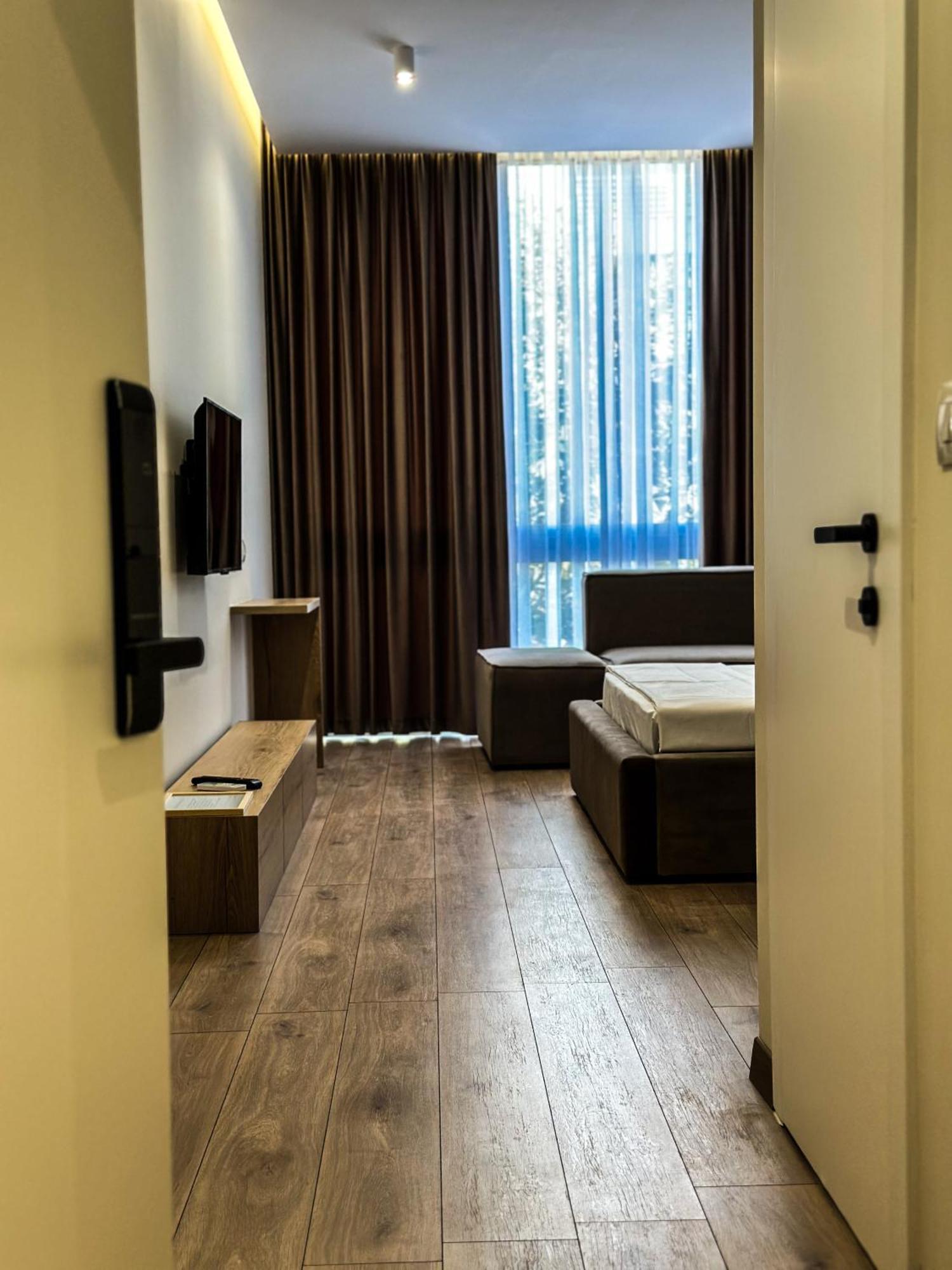 Alexander Rooms & Apartments Dıraç Dış mekan fotoğraf