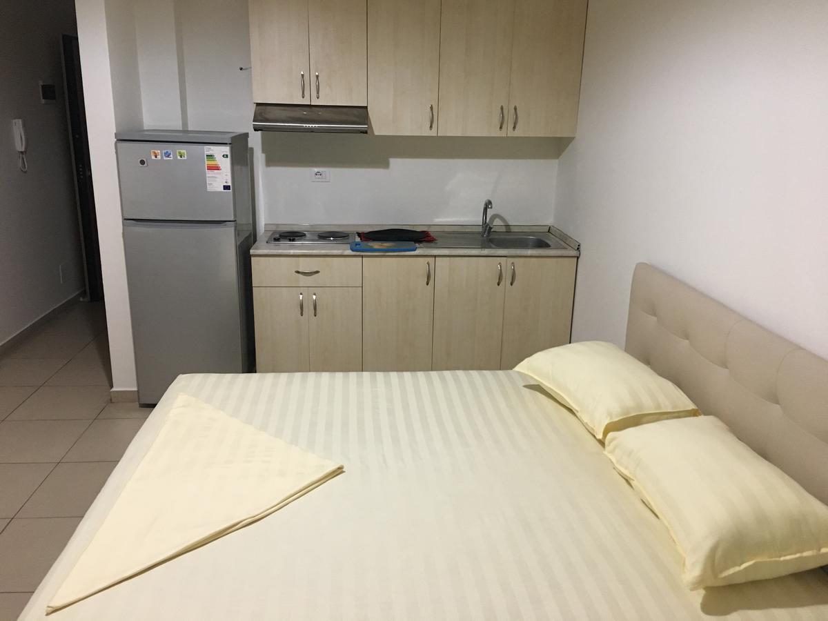 Alexander Rooms & Apartments Dıraç Dış mekan fotoğraf
