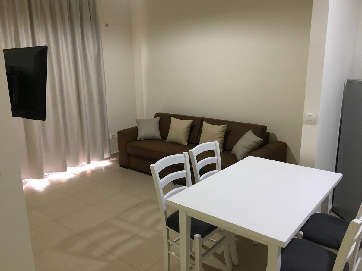 Alexander Rooms & Apartments Dıraç Dış mekan fotoğraf