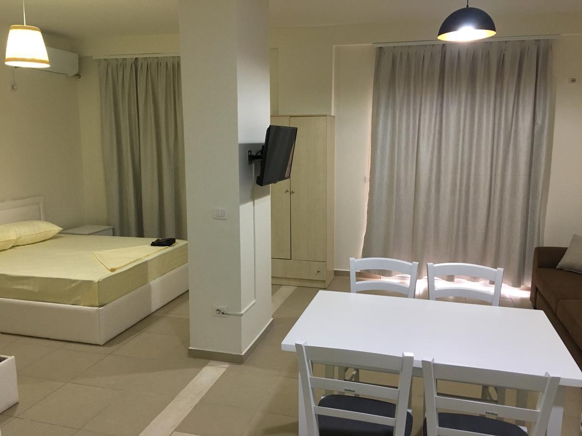 Alexander Rooms & Apartments Dıraç Dış mekan fotoğraf